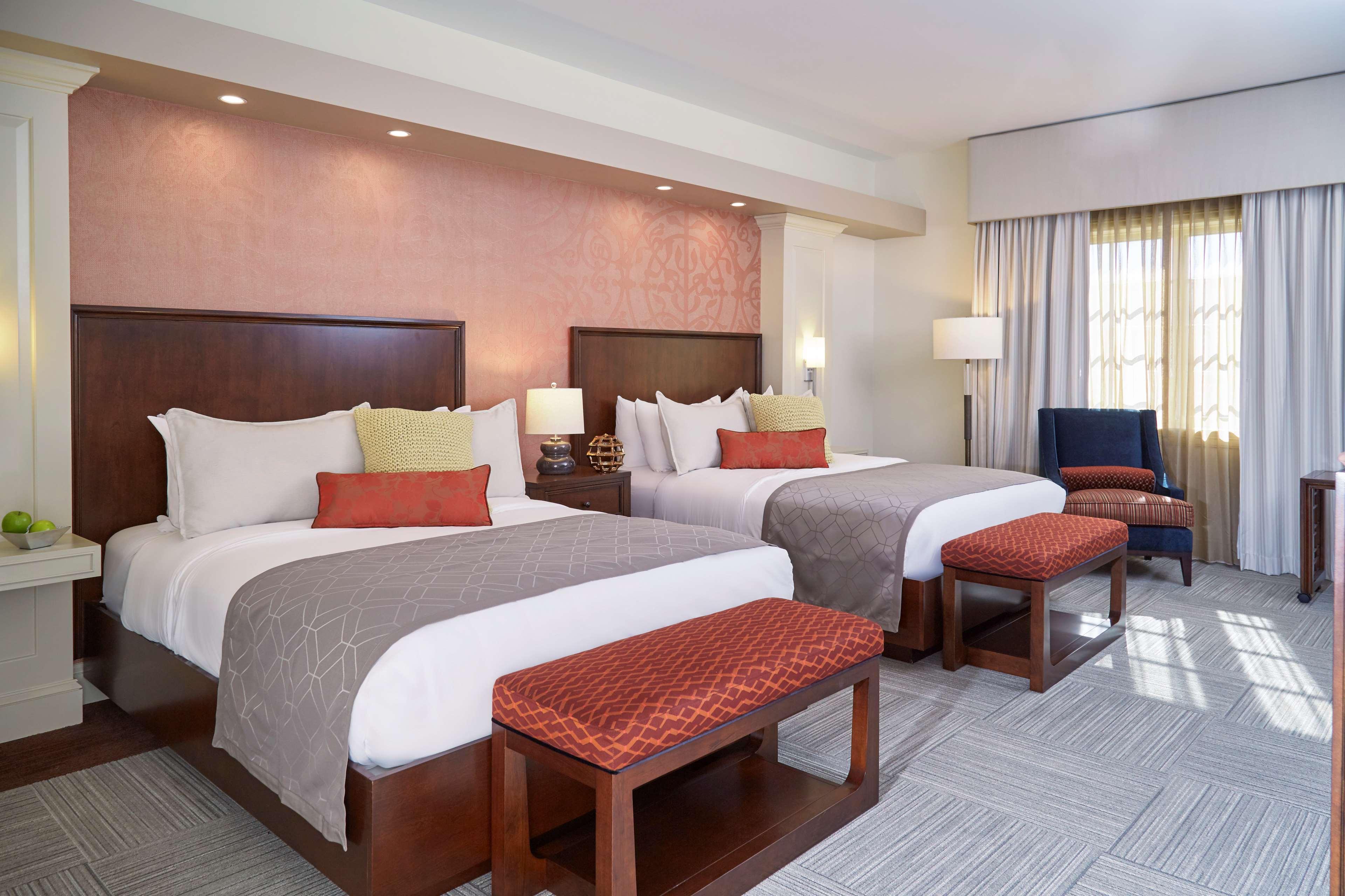 Rizzo Center, A Destination By Hyatt Hotel Chapel Hill Eksteriør bilde